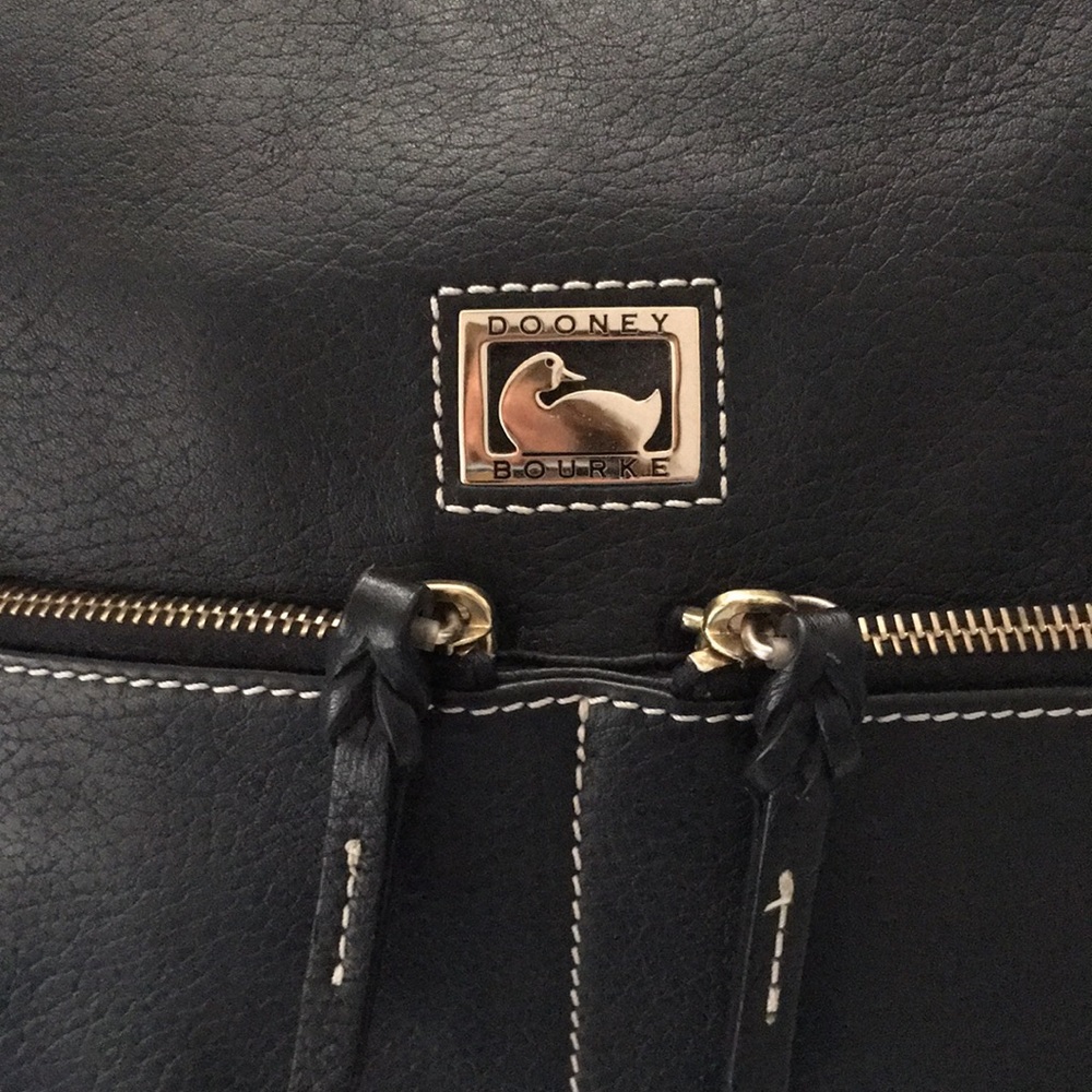 Dooney & Bourke Black Leather Shoulder/Hobo Bag M